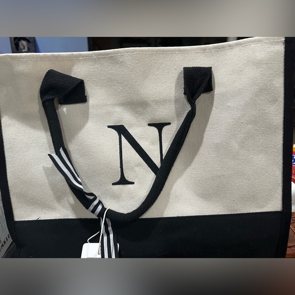 Yoolife “N” Initial Canvas Tote - Picture 1 of 4